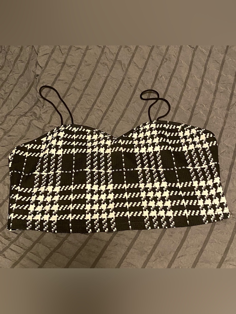 SHEIN Black & White Cropped Cami